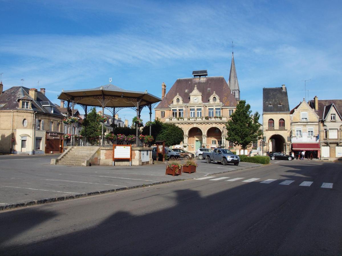 Camping Le Vallage Attigny Zewnętrze zdjęcie